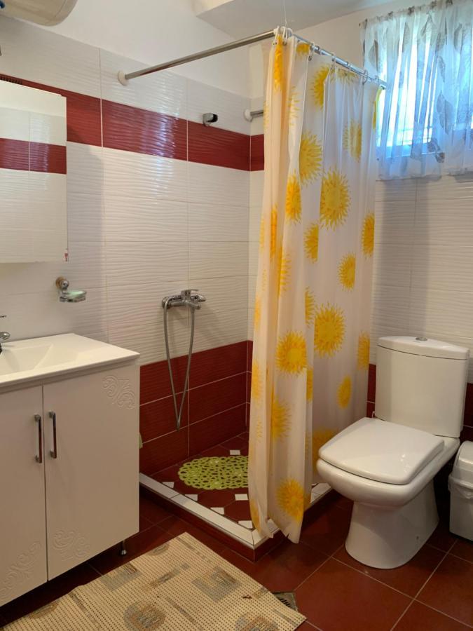 Vjosa Guest House Memaliaj Екстер'єр фото